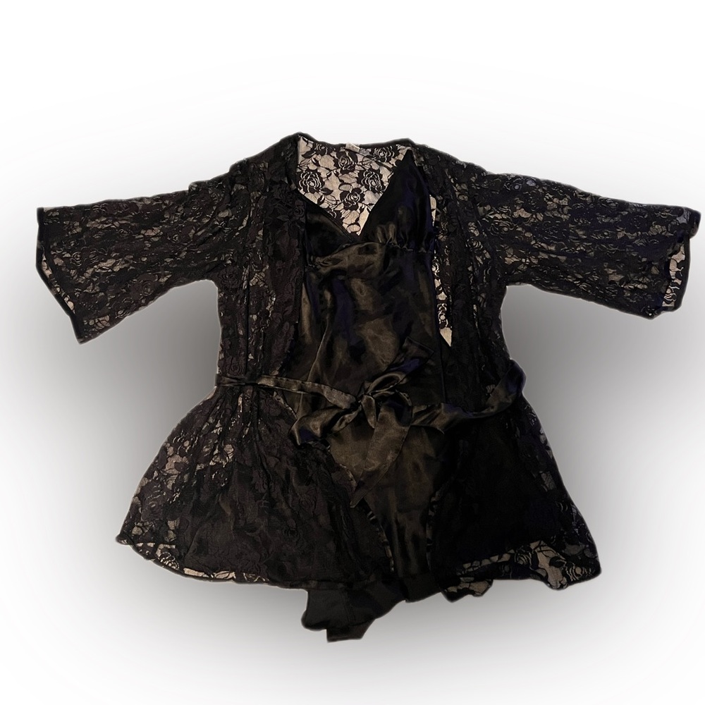 Dreamgirl Black Lace Robe & Satin Nightie Size 1X Y2K